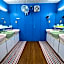 Capsule Hotel Block Room