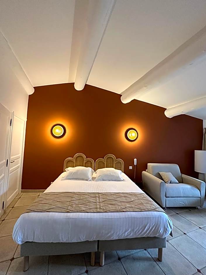 Mas des Romarins, The Originals Relais