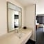 Courtyard by Marriott Houston Hobby Airport