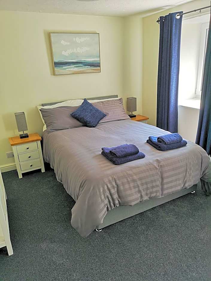 Red Lion Rooms - Self Check In