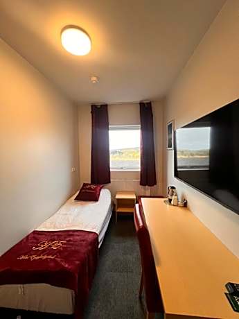 Single Room with Bath