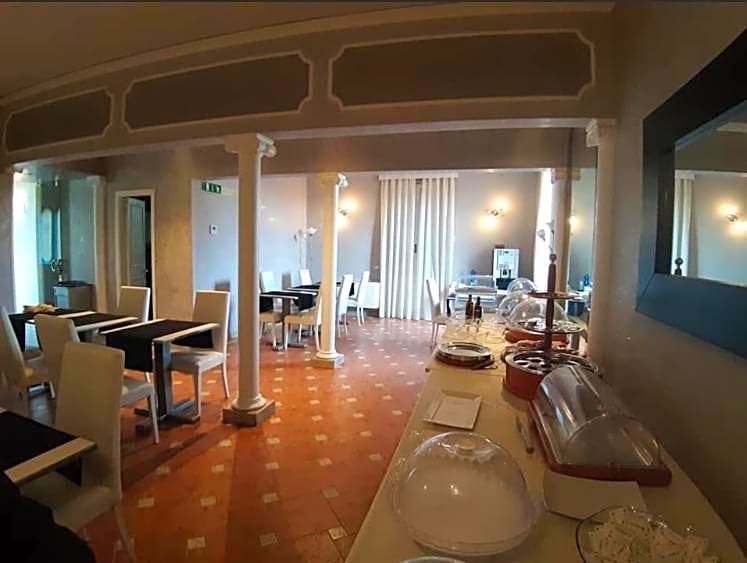 Hotel Alinari