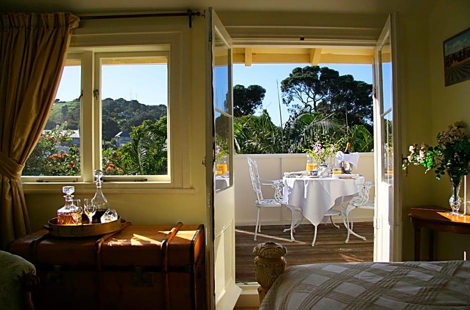 Peace and Plenty Inn