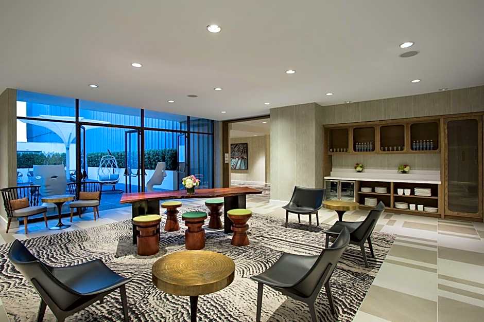 The Starling Atlanta Midtown, Curio Collection by Hilton