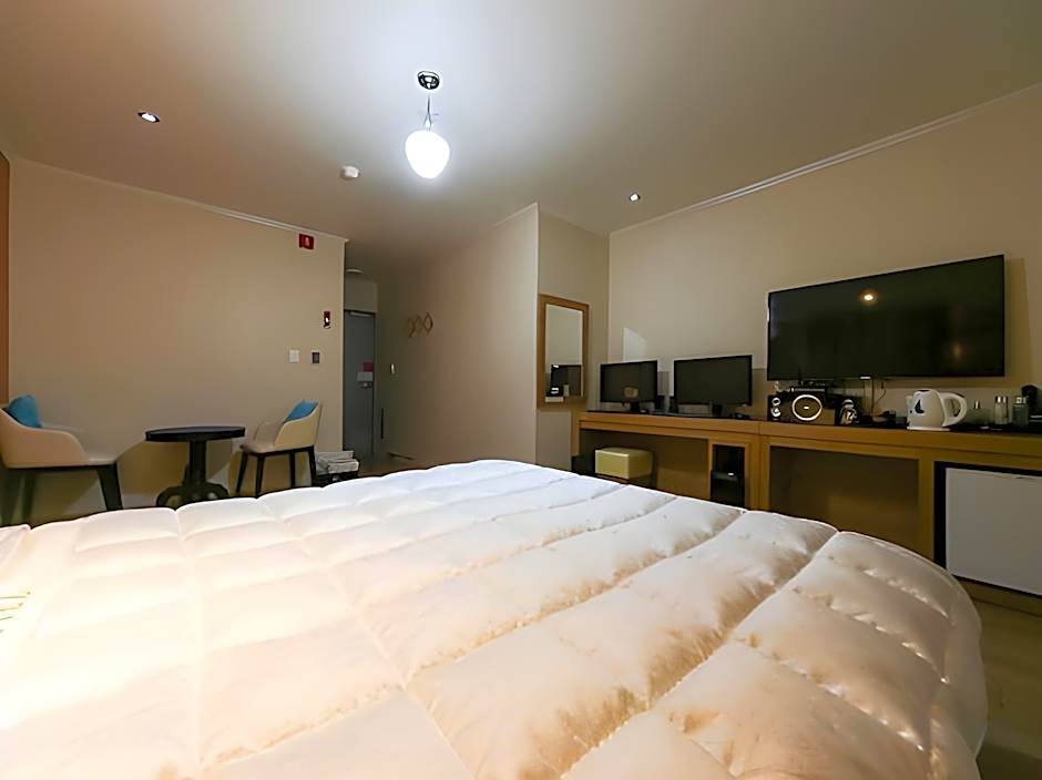 Gyeongju bulgooksa W Drive-in Motel