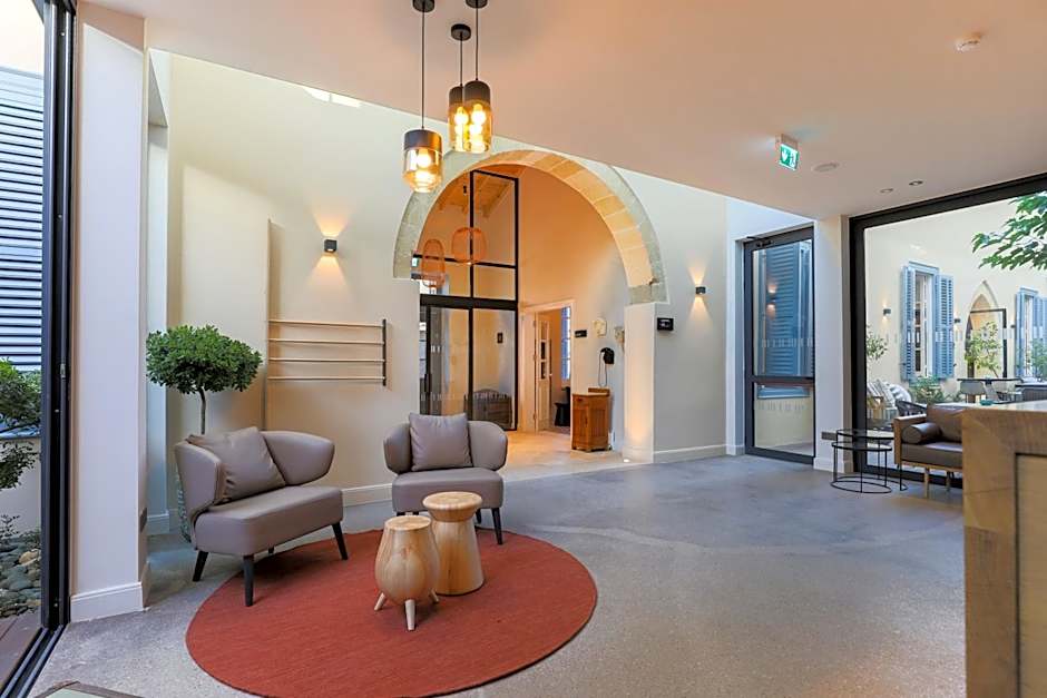 Hotel Indigo Larnaca By IHG- Adults Only