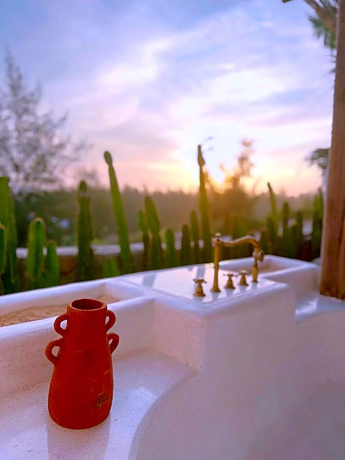 CAT’ village retreat