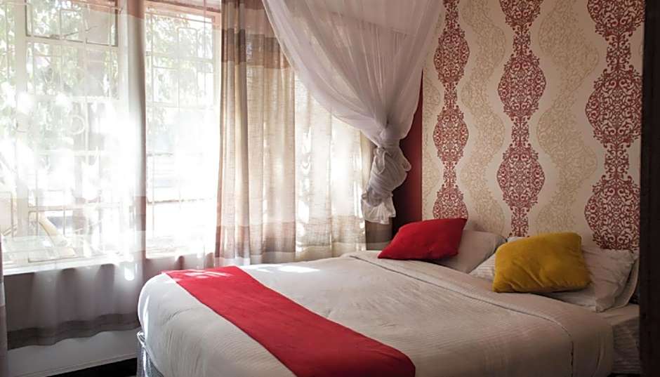 Hotel Embassy