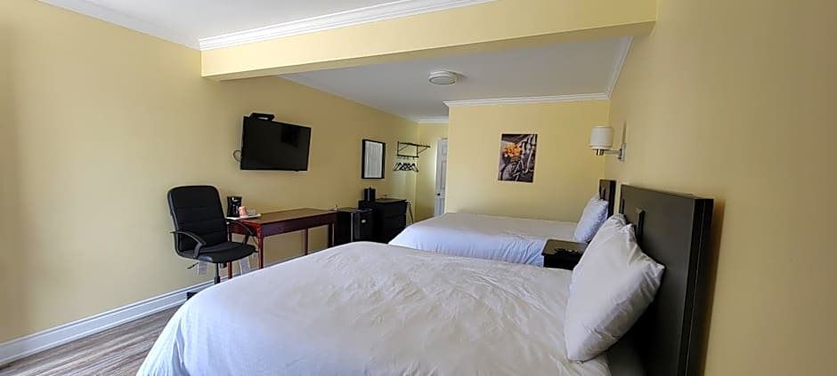 North Shore Wayside Inn