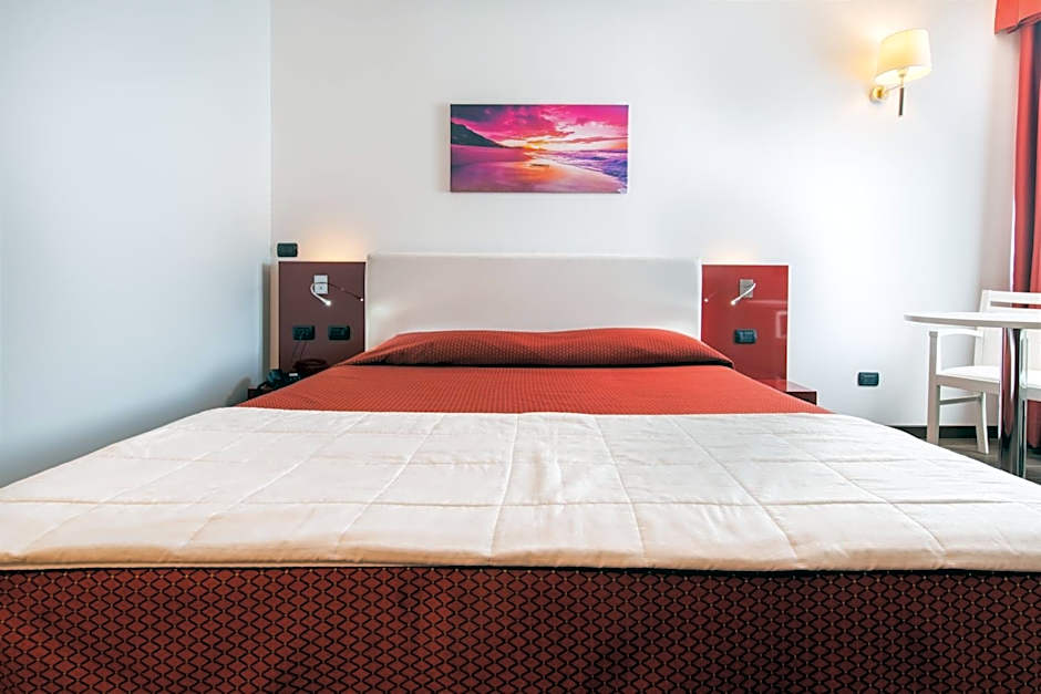 Hotel Mediterraneo