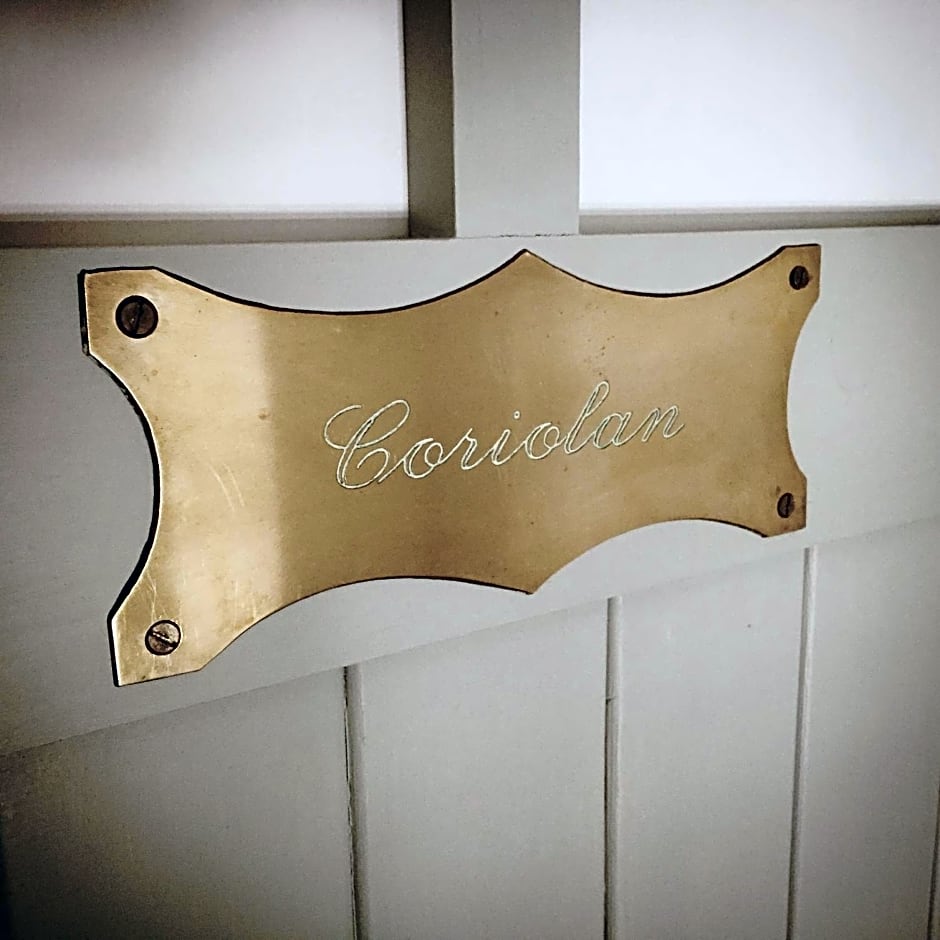 La Scuderia Charming Rooms b&b