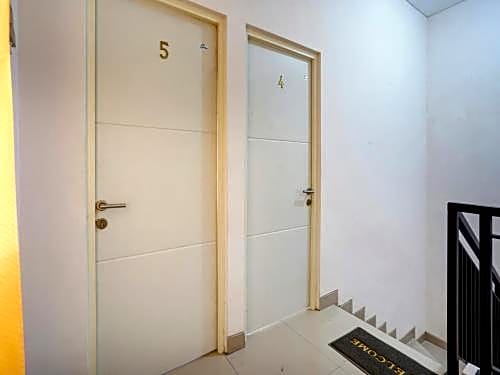 OYO 3995 Airport Village Juanda