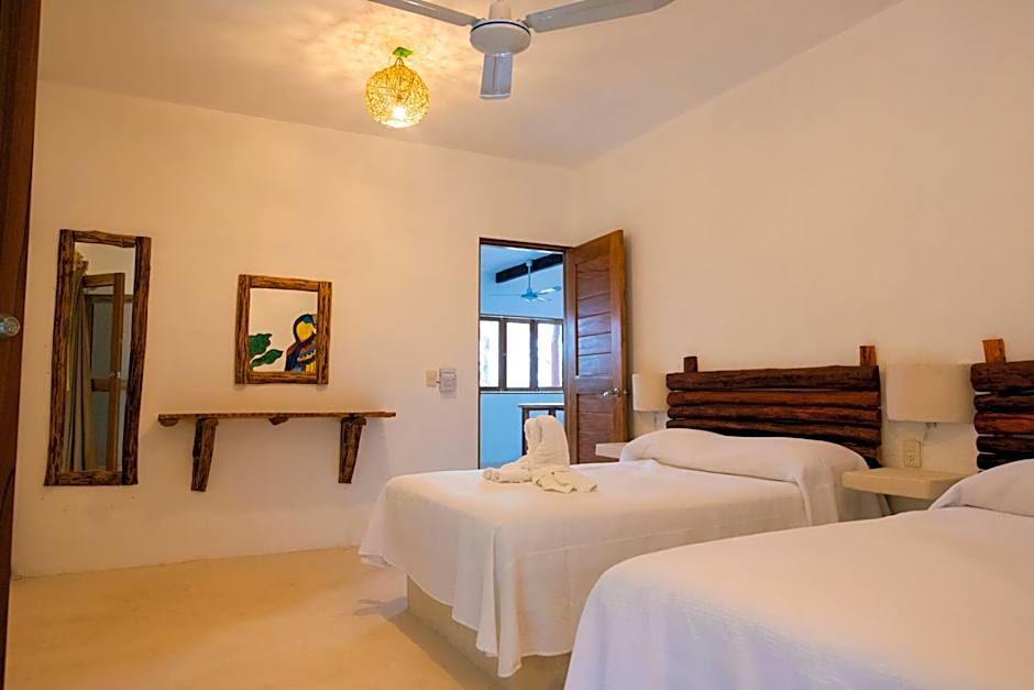 Laguna Bacalar Ichkiichpan