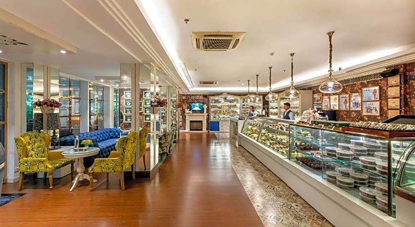 Mayfair Lagoon Hotel