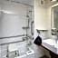Holiday Inn Express Chicago - Magnificent Mile By IHG