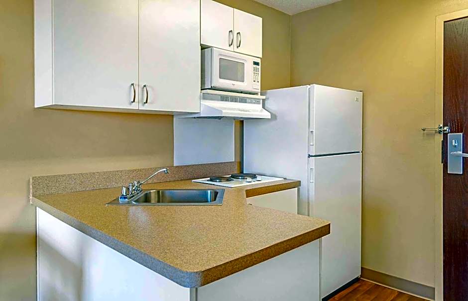 Extended Stay America Select Suites - Grand Rapids - Kentwood