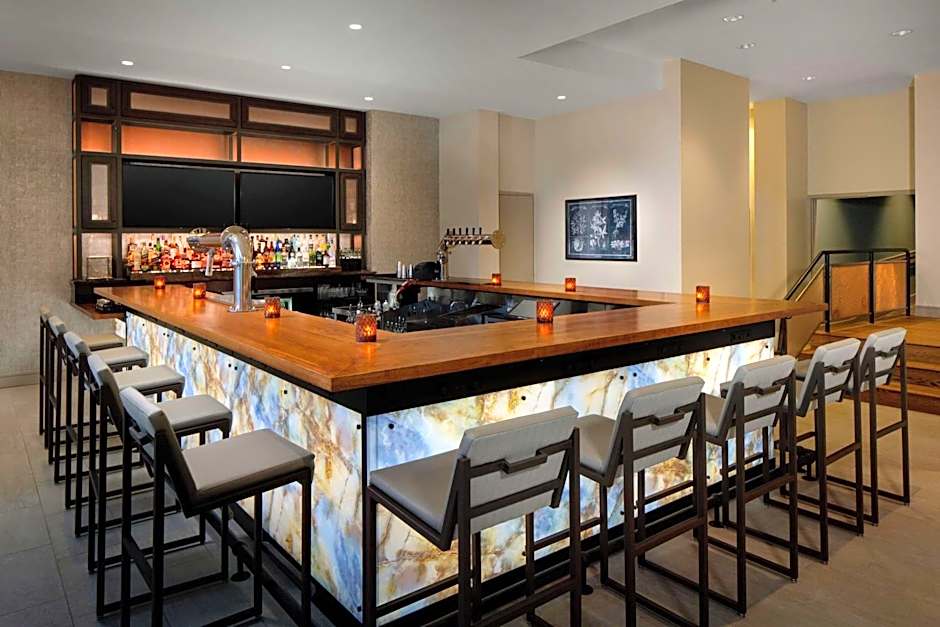 DoubleTree by Hilton Manchester Downtown