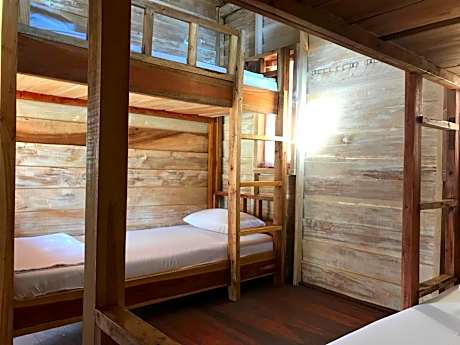 Quadruple Room with Shared Bathroom (Fan Only)