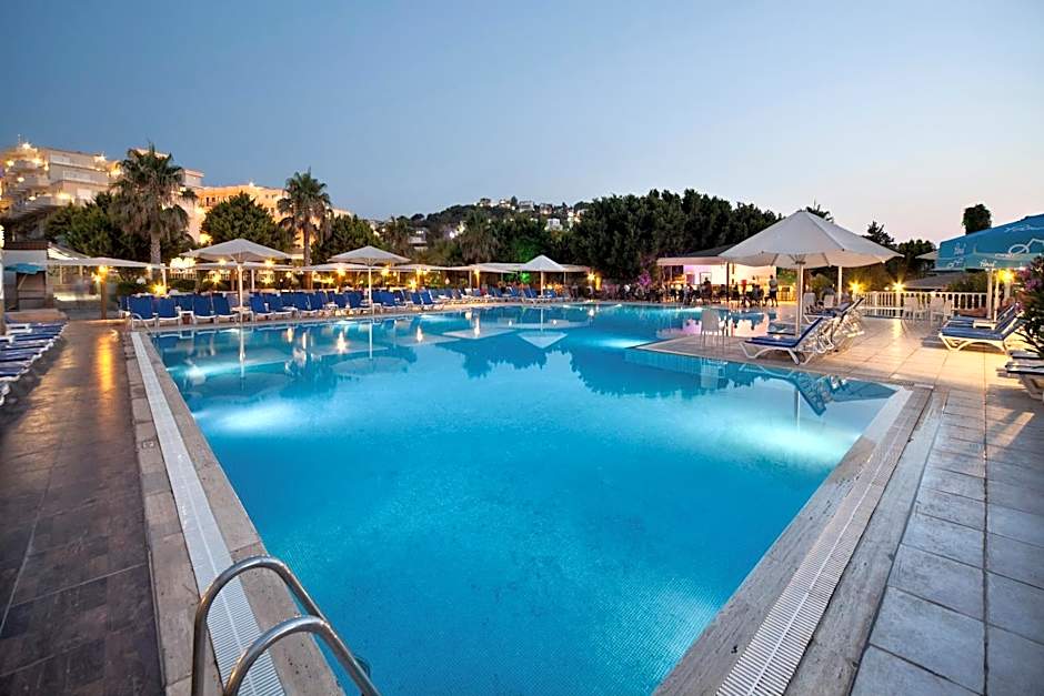 Golden Age Hotel Yalıkavak Bodrum