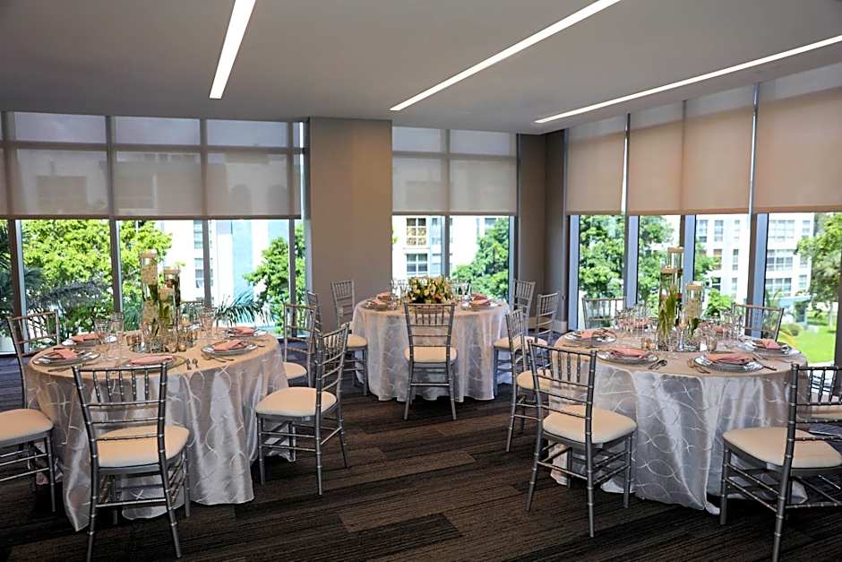 Residence Inn by Marriott Miami Sunny Isles Beach