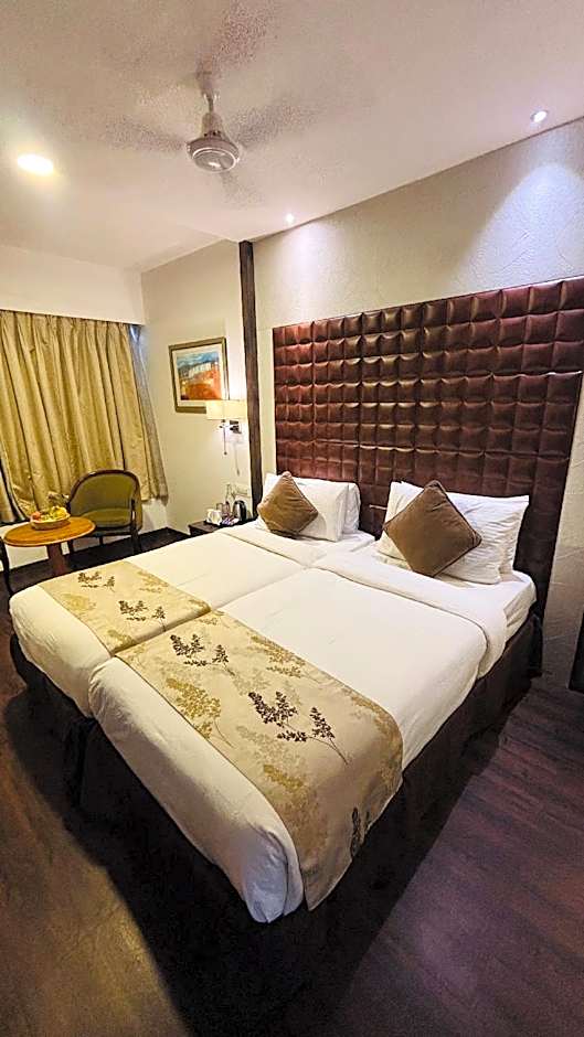Regenta Central Hotel & Convention Centre Nagpur