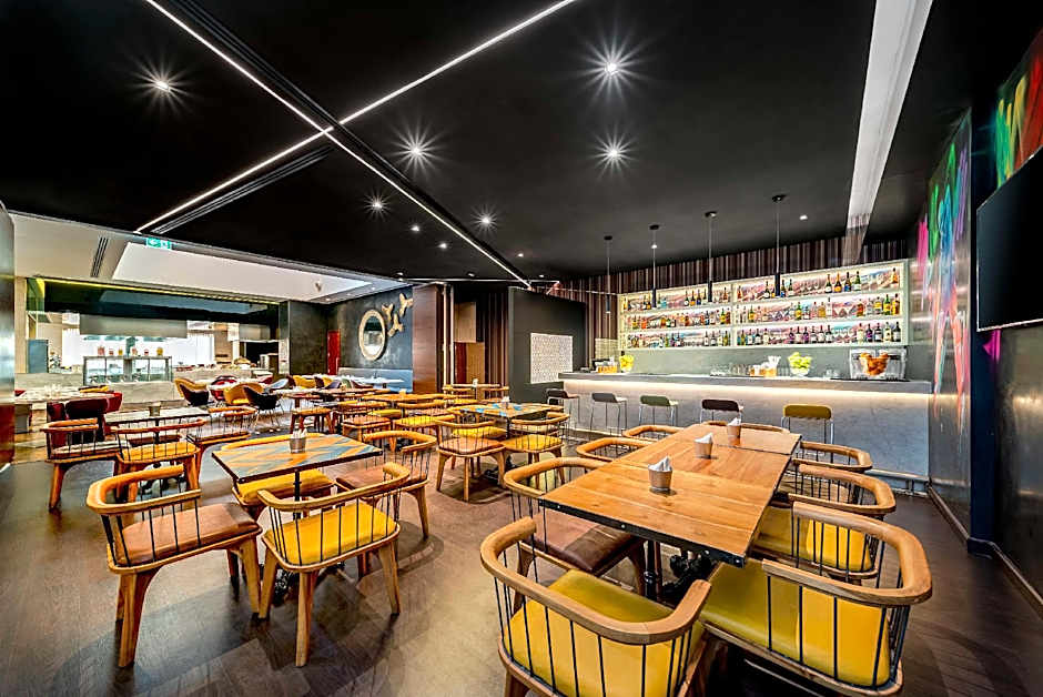 Hyatt Place Dubai Wasl District