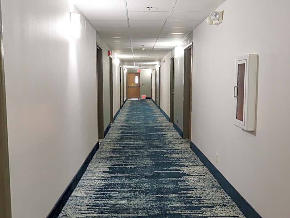 Travelodge by Wyndham Rapid City/Black Hills