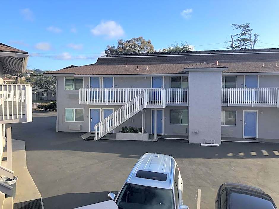 Pacific Inn