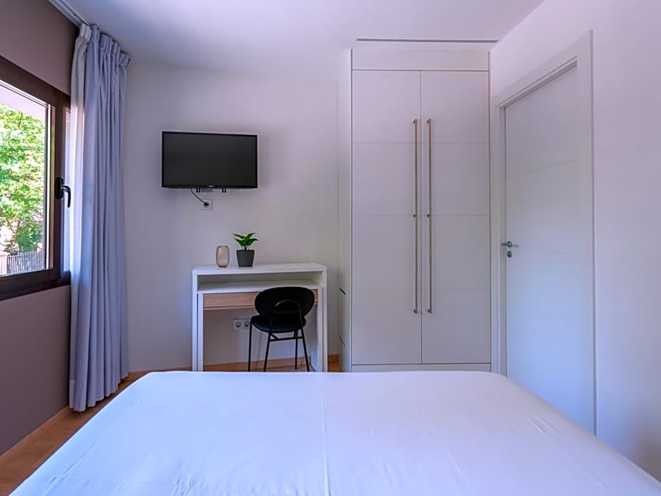 Limehome Barcelona Carrer de Fontcoberta - Digital Access