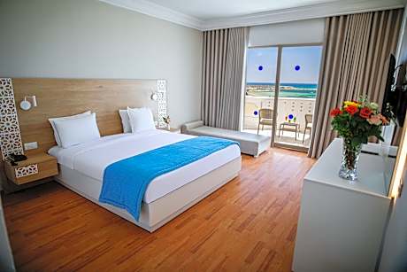 Double sea view 3adults