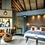 Tuningi Safari Lodge