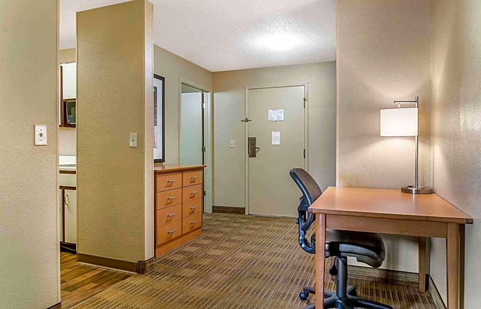 Extended Stay America Select Suites - Detroit - Ann Arbor - University South