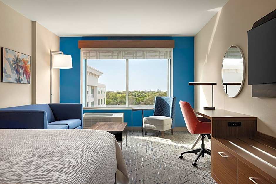 Holiday Inn Express Cape Canaveral by IHG