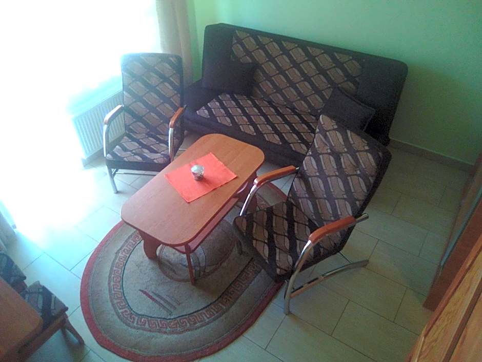 Ośrodek Wczasowy "GRONOSTAJ"