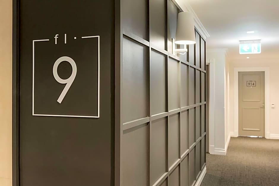 Mantra 2 Bond Street