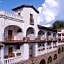 Posada de la Mision, Hotel Museo y Jardin