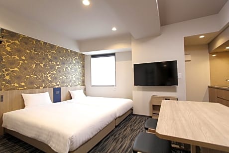Standard Room - Non-Smoking