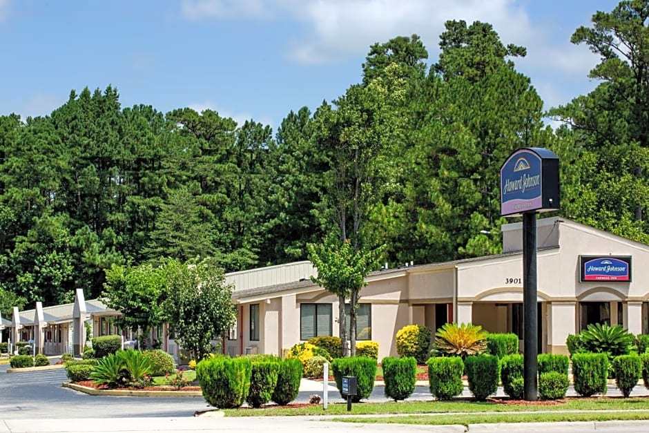 Howard Johnson by Wyndham Wilmington