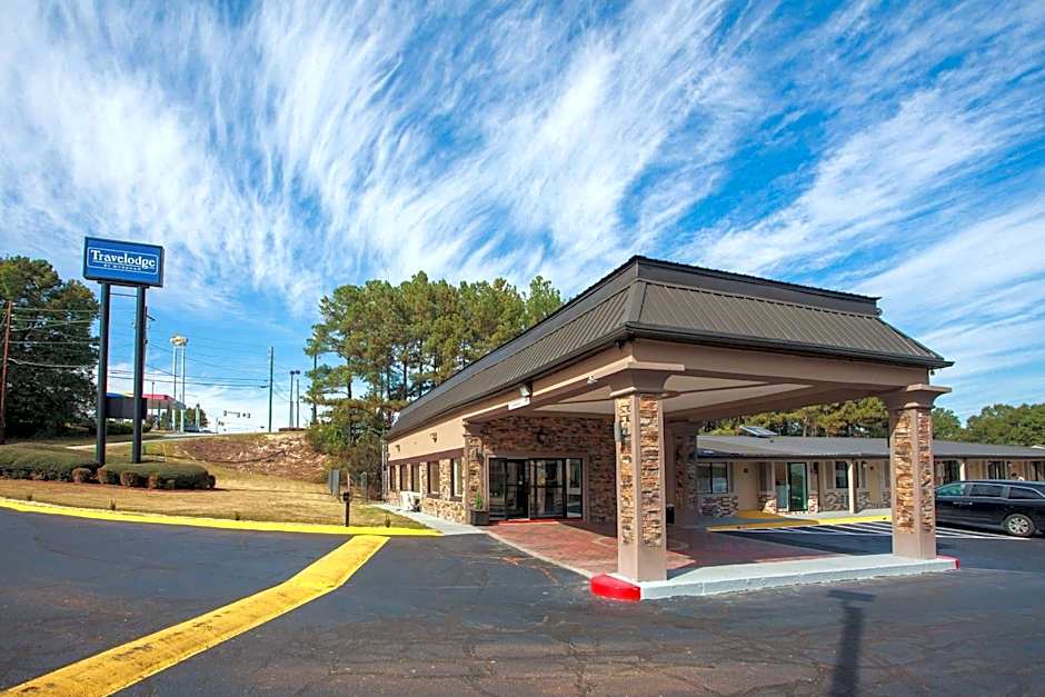 Travelodge by Wyndham Macon West