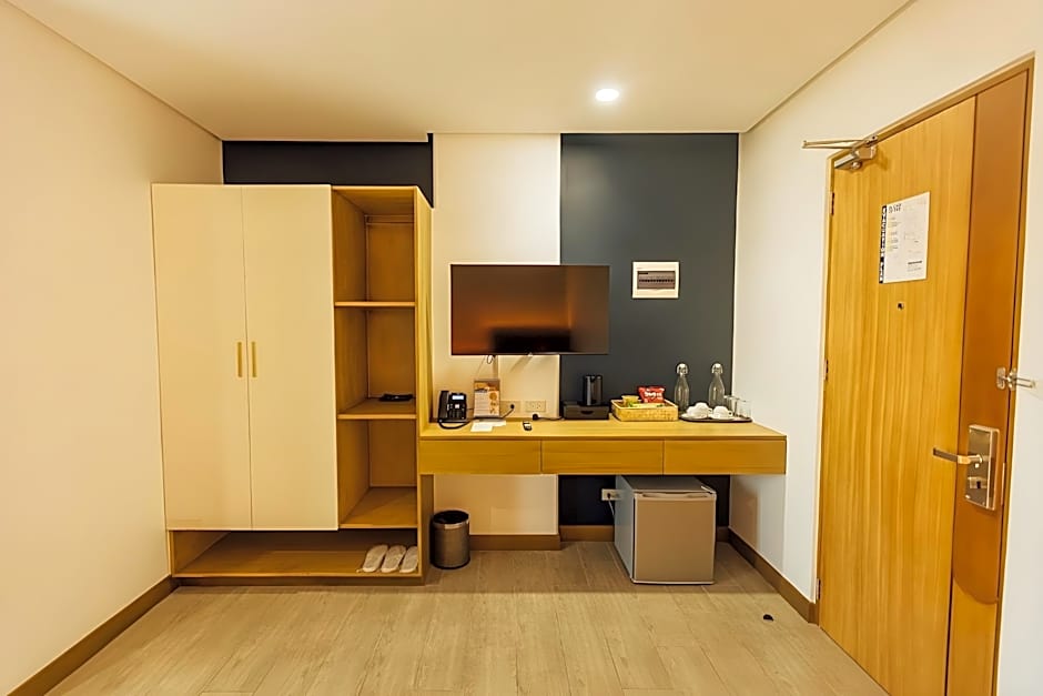 Coast Wise Hotel Dumaguete