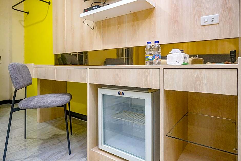 Sans Hotel City Park Medoho Semarang