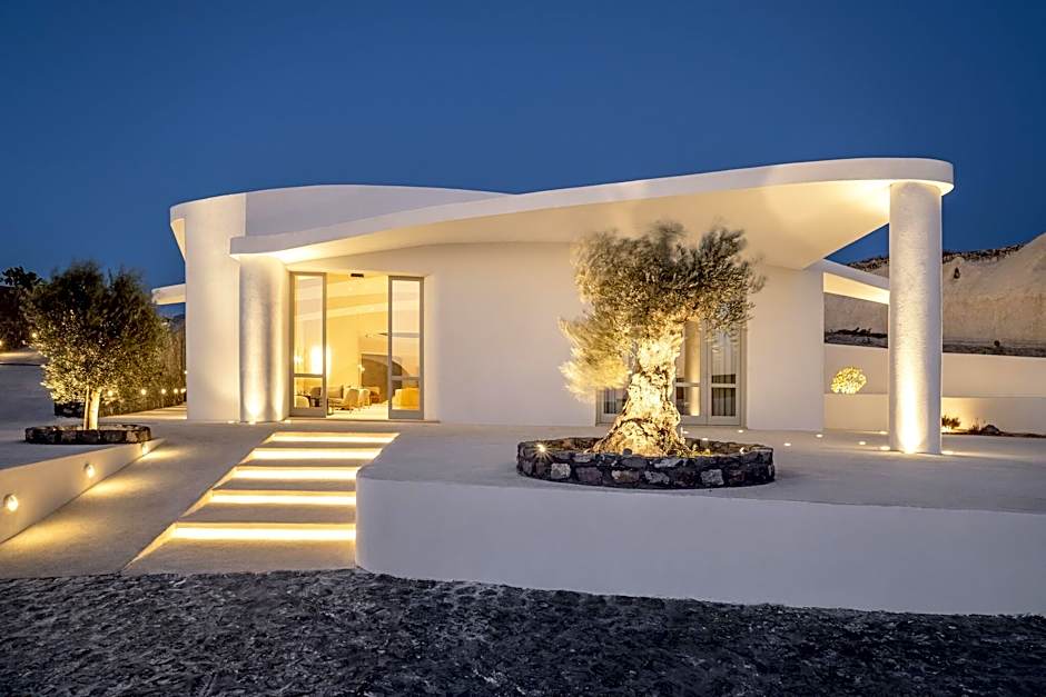Santo Pure Oia Suites and Villas