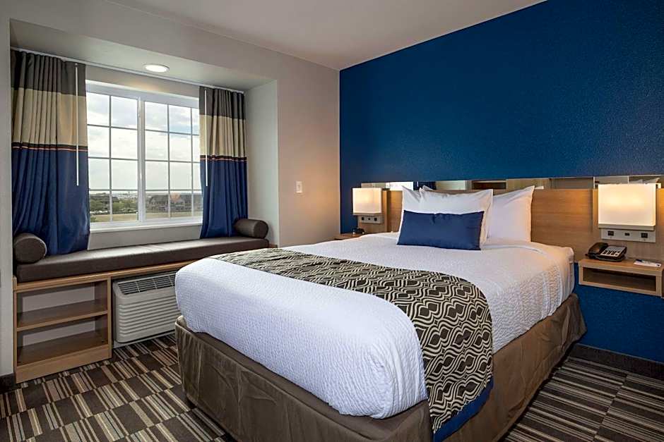 Microtel Inn & Suites by Wyndham Loveland