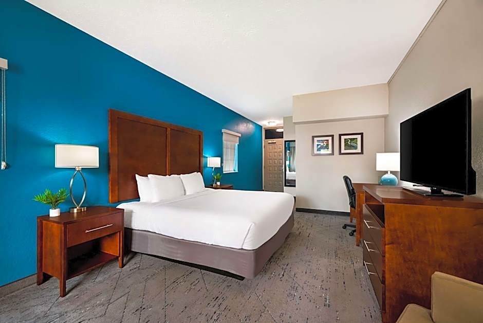 SureStay Plus Hotel by Best Western The Villages