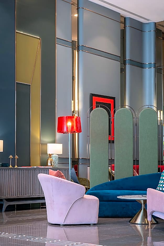 The Quarter Ratchayothin by UHG