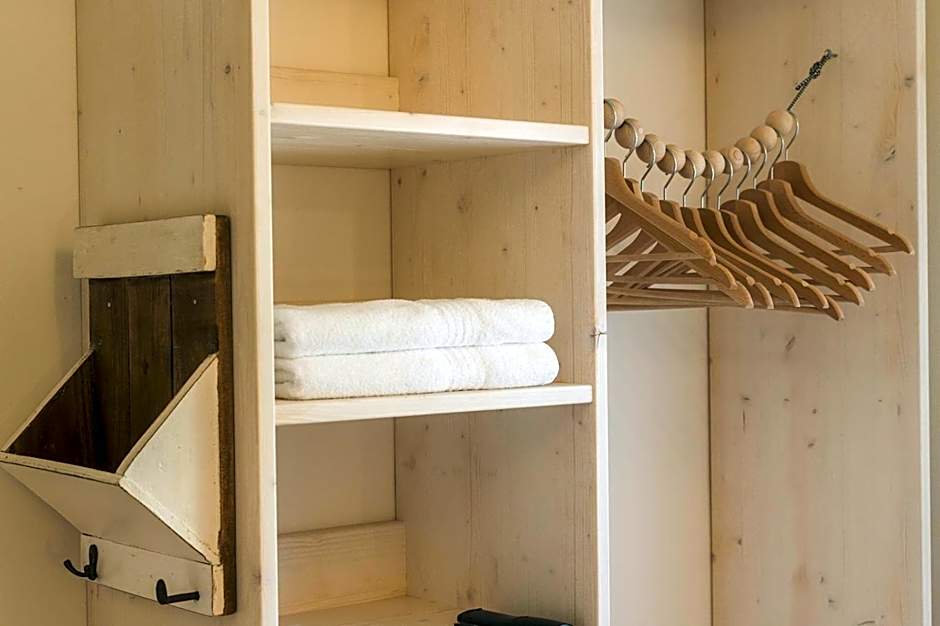 Wanderlust Boutique Rooms