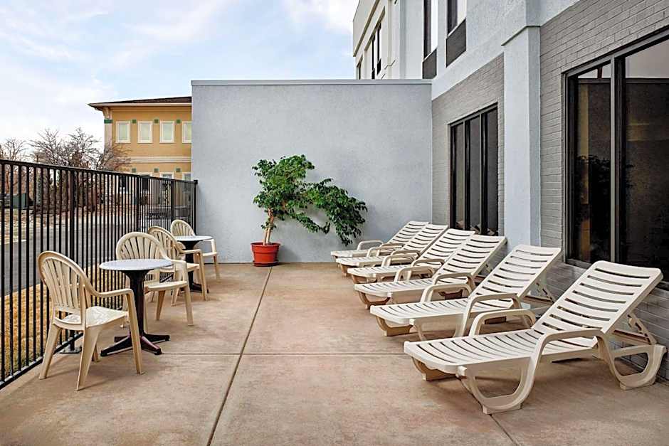 Hampton Inn By Hilton Longmont