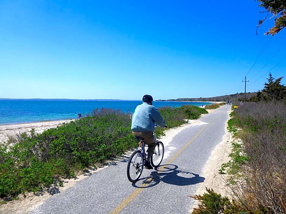 Falmouth Heights Motor Lodge