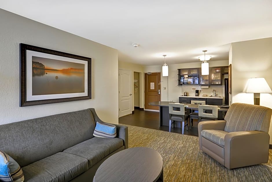 Candlewood Suites Smyrna, an IHG Hotel
