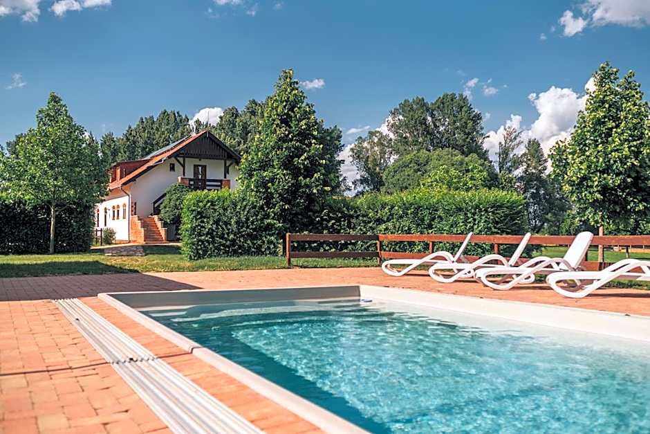 Matild Country Hotel